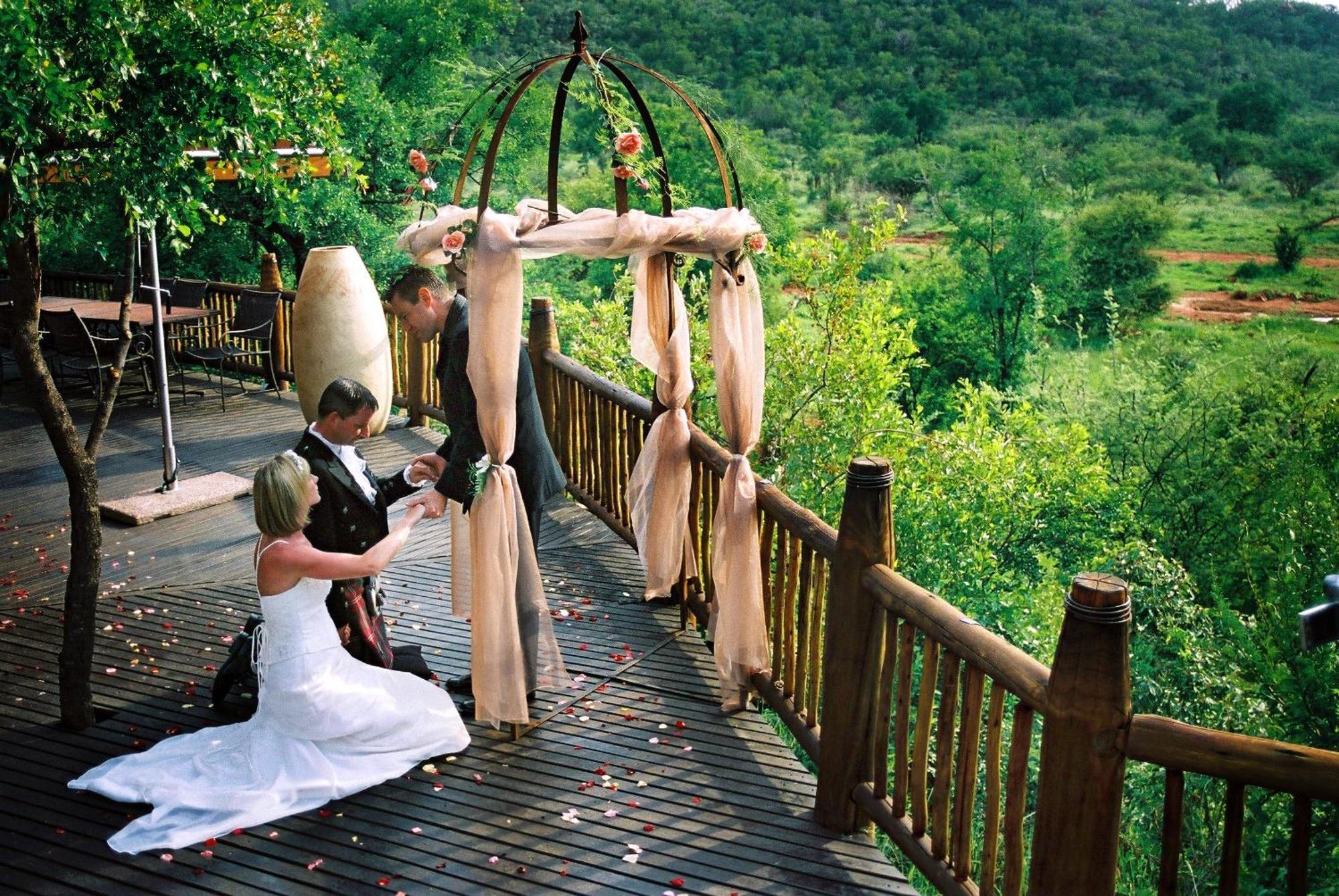 Etali Safari Lodge Madikwe Game Reserve Εξωτερικό φωτογραφία